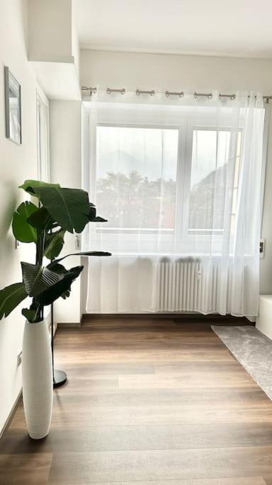 Luxury Apartment With View Como Eksteriør billede